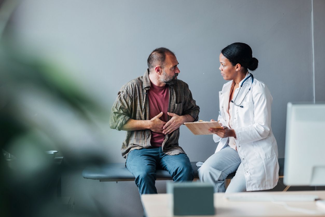Brûlures d’estomac : quand et qui consulter ?